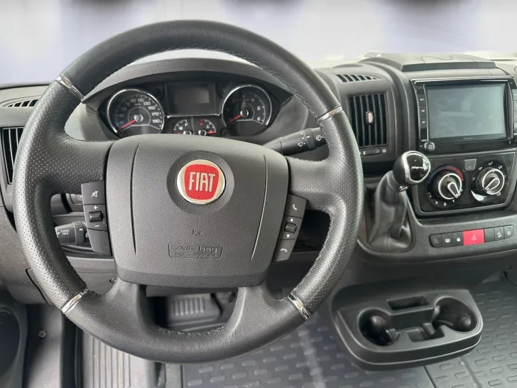 Fahrzeugbild Knaus Van i 650 MEG Platinum Selection Vollausstattung #7
