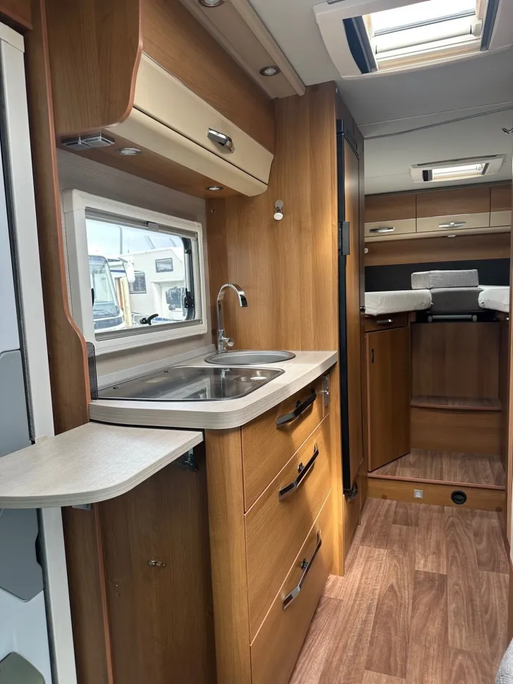 Fahrzeugbild Knaus Van i 650 MEG Platinum Selection Vollausstattung #13
