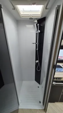 Fahrzeugbild Chausson Teilintegrierte 630 Titanium Line Modell 2026, sofort verfügbar #14