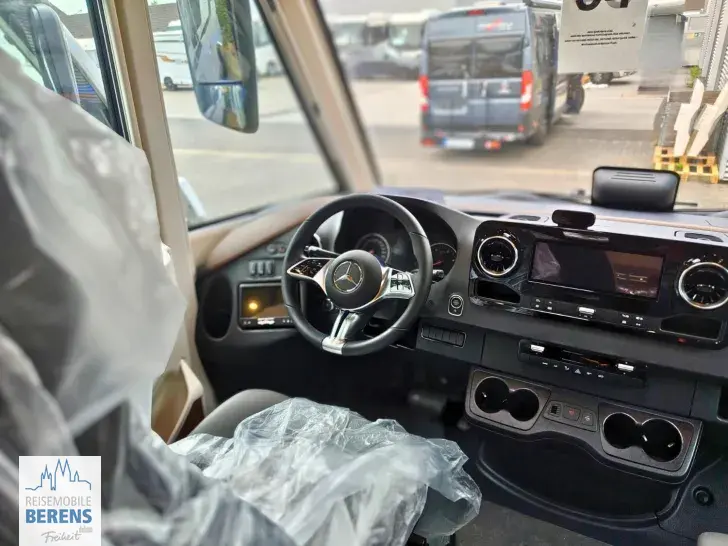Fahrzeugbild Carthago chic c-line I 4.9 LE Mercedes #13