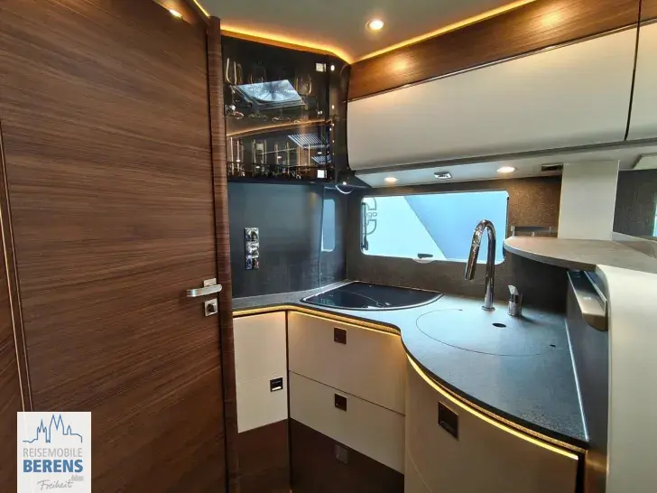 Fahrzeugbild Carthago chic c-line I 4.9 LE Mercedes #16