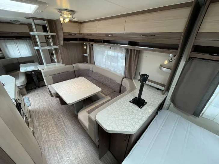 Fahrzeugbild Hobby De Luxe 650 KMFe +SCHNÄPPCHEN+ #12
