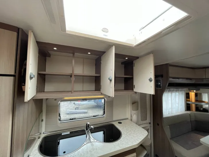 Fahrzeugbild Hobby De Luxe 650 KMFe +SCHNÄPPCHEN+ #18