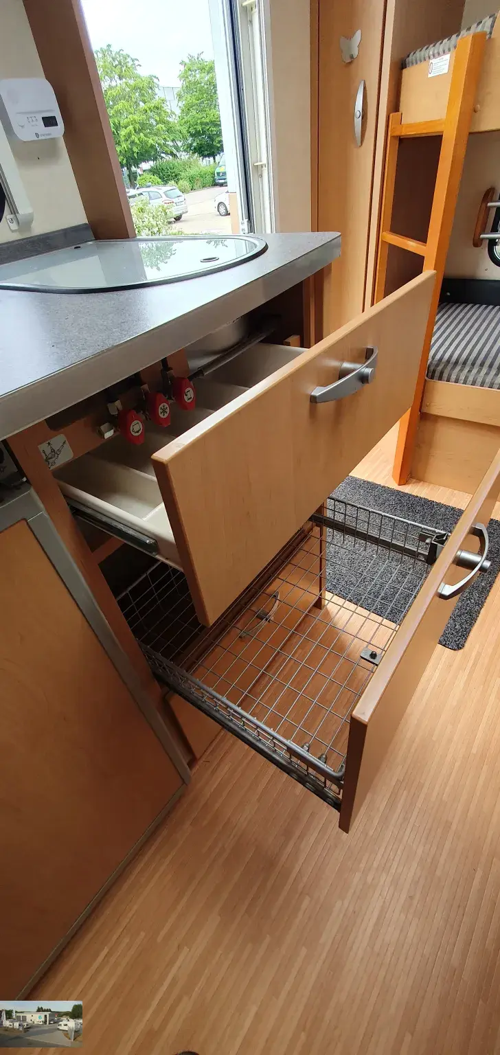 Fahrzeugbild Knaus Südwind 500 FDK Nr. 48 -Etagenb., franz. Bett #17