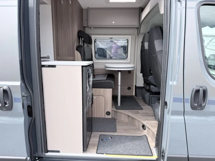 Fahrzeugbild Carado CV 600 PRO Sie sparen 4.687,-!! #6