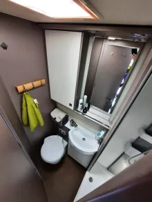 Fahrzeugbild Bürstner Lyseo TD 744 Außergewöhnlicher Grundriss! #20