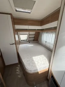 Fahrzeugbild Hobby De Luxe 460 UFe #4