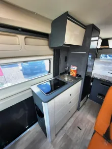 Fahrzeugbild Laika Kosmo Supremo Verde Mugello Verfüg./Sparen Sie 4.783,- € #11