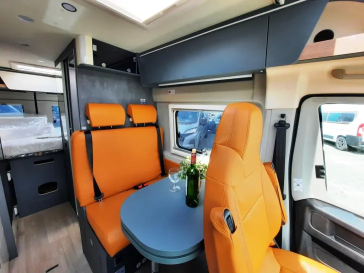 Fahrzeugbild Laika Kosmo Supremo Verde Mugello Verfüg./Sparen Sie 4.783,- € #7