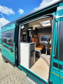 Fahrzeugbild Laika Kosmo Supremo Verde Mugello Verfüg./Sparen Sie 4.783,- € #9