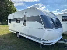 Fahrzeugbild Hobby De Luxe 545 KMF Auflastung 2.000 kg #1