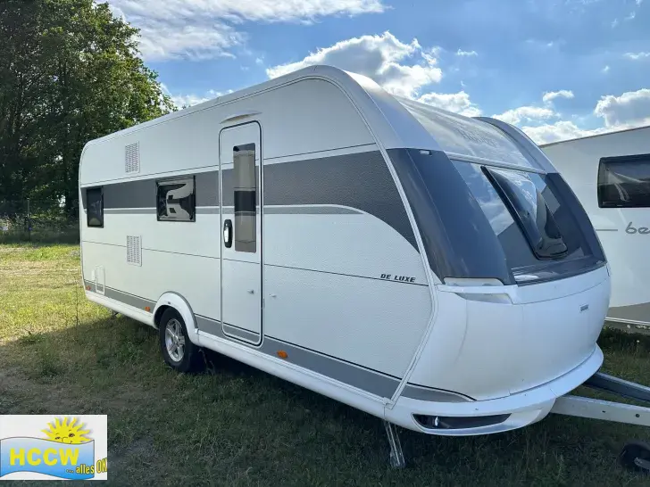 Fahrzeugbild Hobby De Luxe 545 KMF Auflastung 2.000 kg #1