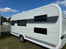 Fahrzeugbild Hobby De Luxe 545 KMF Auflastung 2.000 kg #5