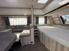 Fahrzeugbild Hobby De Luxe 545 KMF Auflastung 2.000 kg #7
