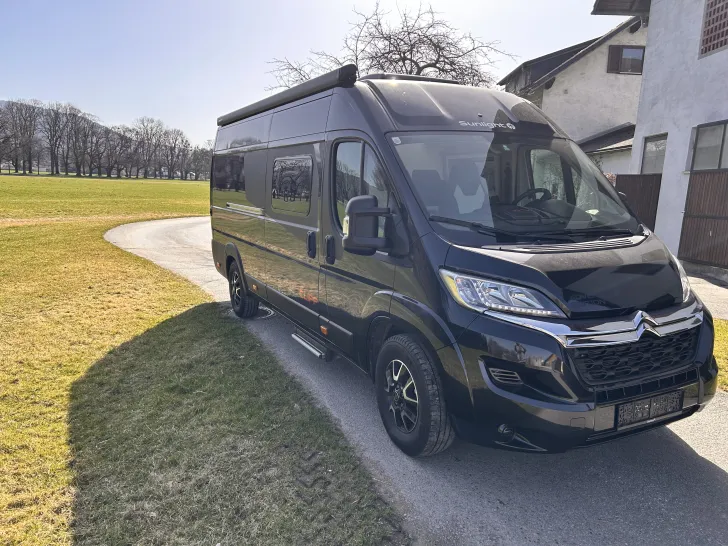 Grundriss Tag Sunlight Camper Van Cliff 640 Adventure Edition Gut gepflegt
