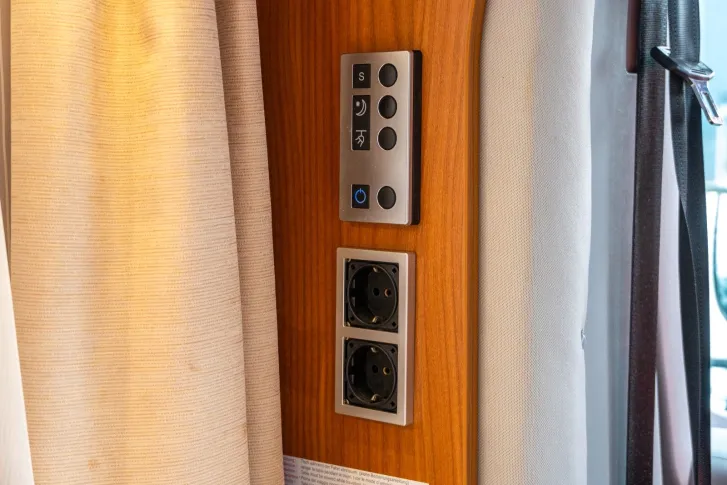 Fahrzeugbild Hymer T 614 SL *SAT*TV*2xKlima*Luftfed.*RFK*Solar* #21