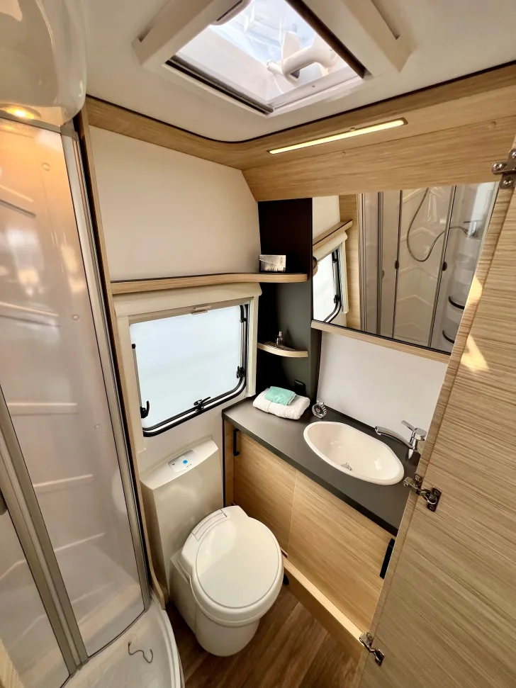 Fahrzeugbild Fendt Apero Activ 560 SKM #13