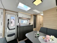 Fahrzeugbild Fendt Apero Activ 560 SKM #16