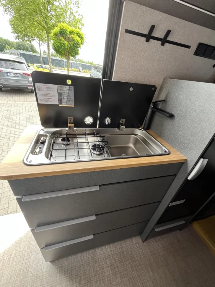 Fahrzeugbild Hymer Camper Van Camper Van Redwood 601 #9