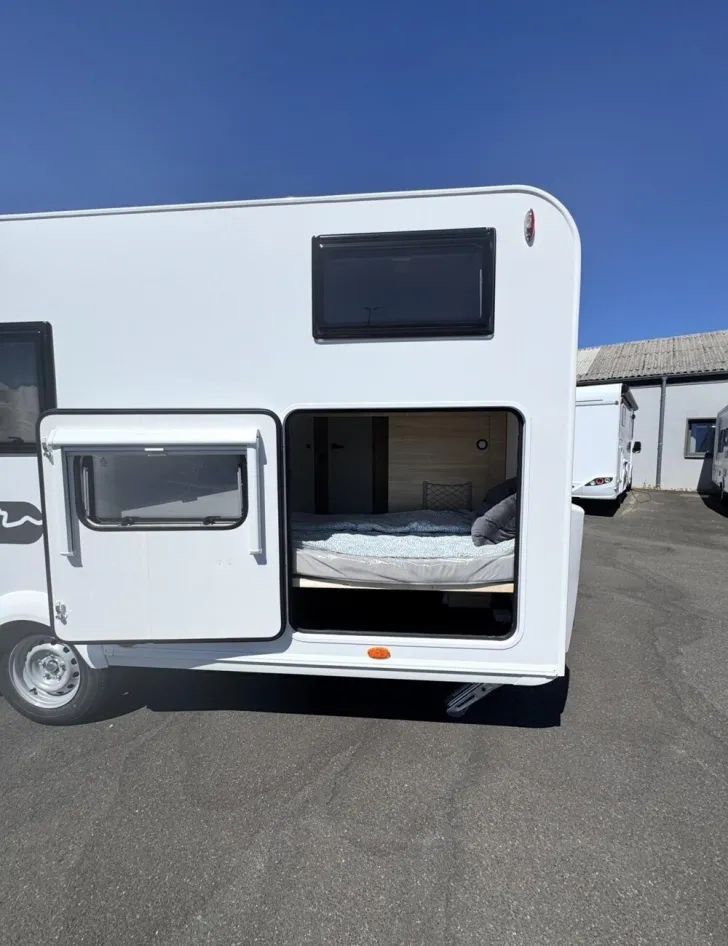 Fahrzeugbild Sterckeman Easy 496PE #19