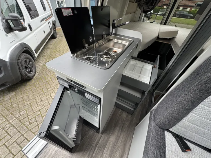 Fahrzeugbild Ahorn Camp Van 620 #25