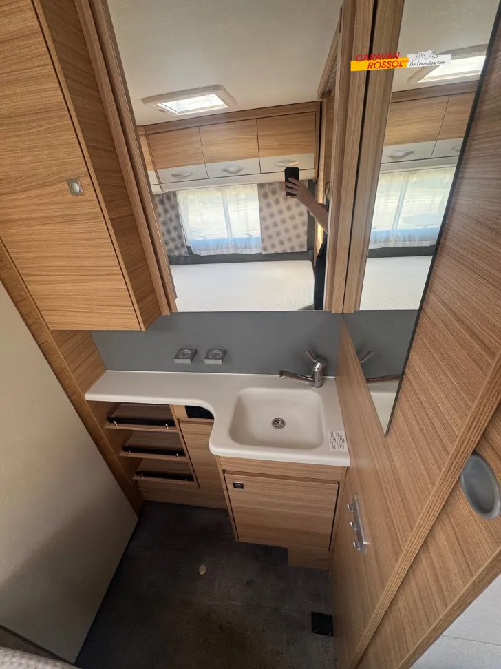 Fahrzeugbild Dethleffs Camper 650 FMK #8