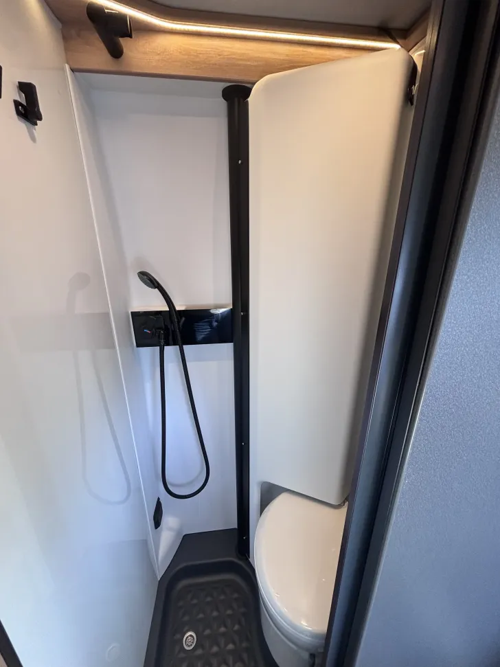 Fahrzeugbild Knaus BoxLife 540 MQ Platinum Selection 2026 VeloSwingAHK Aufstelldach #12