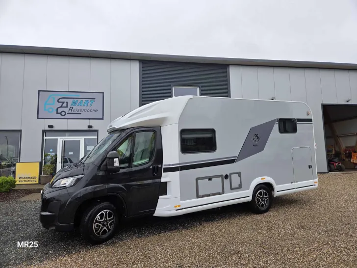 Fahrzeugbild Knaus L!VE WAVE 650 MEG Black Selection UNBENUTZT, SOFORT VERFÜGBAR! #1