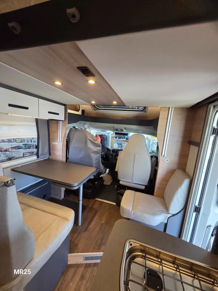 Fahrzeugbild Knaus L!VE WAVE 650 MEG Black Selection UNBENUTZT, SOFORT VERFÜGBAR! #20