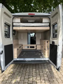 Fahrzeugbild Dethleffs Globetrail 640 HR mit Hubbett Citroen 140PS Automatik* #21