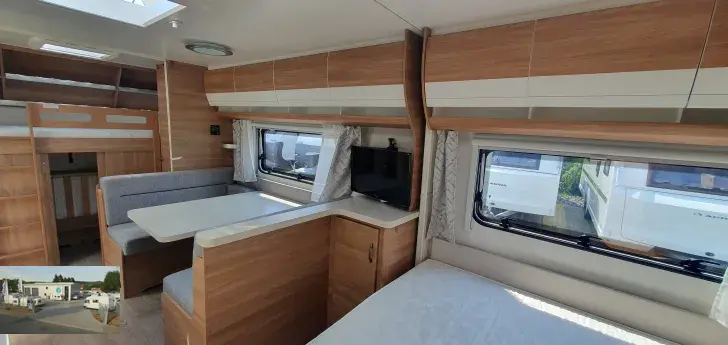 Fahrzeugbild Hobby De Luxe 560 KMFe Nr. 35 - Etagenb., franz. Bett #28