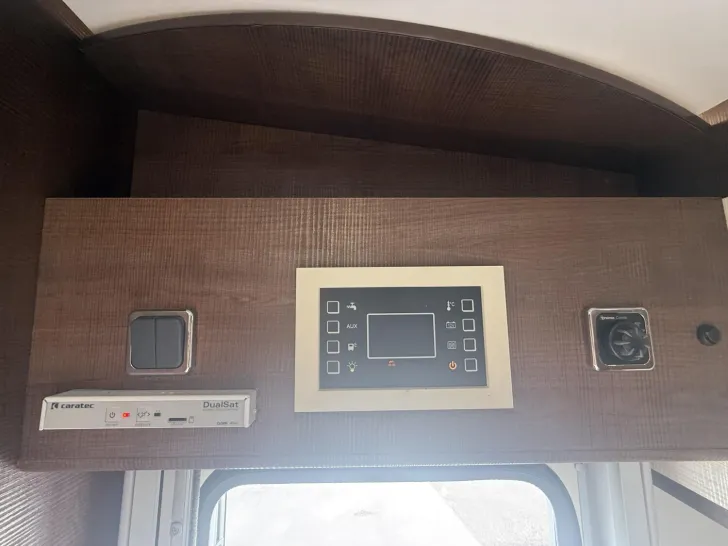 Fahrzeugbild Forster A 699 HB SAT Kamera Truma Klima #18
