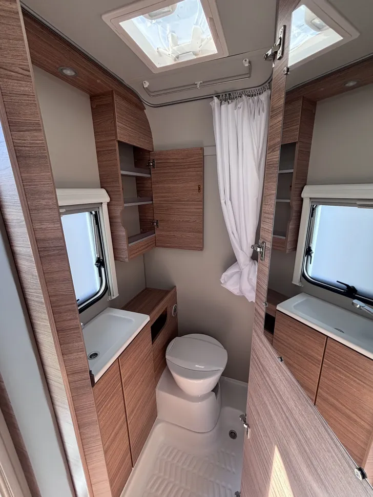 Fahrzeugbild Weinsberg CaraOne 390 QD EDITION [HOT] Markise Lithium TrailerControl #11