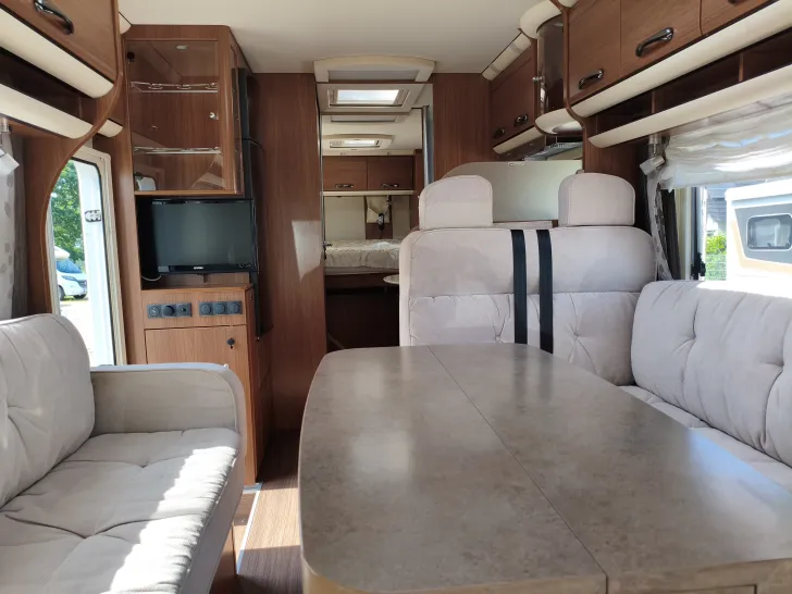 Fahrzeugbild Eura Mobil Integra 850 QB aus 1. Hand - 38600km #13