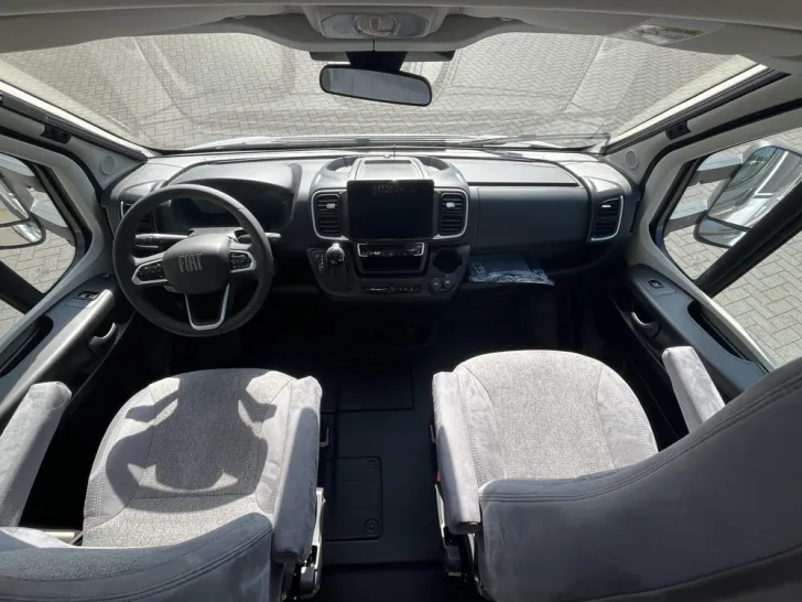Fahrzeugbild Carado T 457 #13