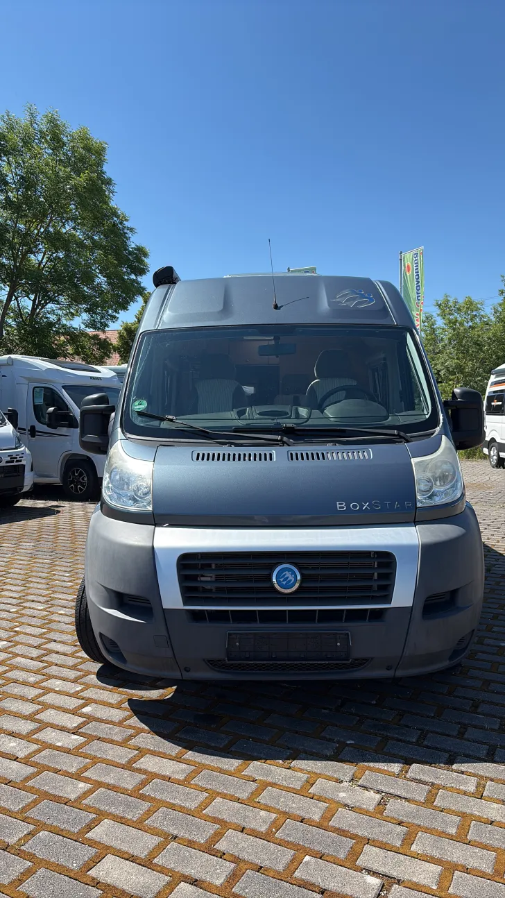 Frontal Vorne Knaus BoxStar 600 Street MQ wenig gebraucht