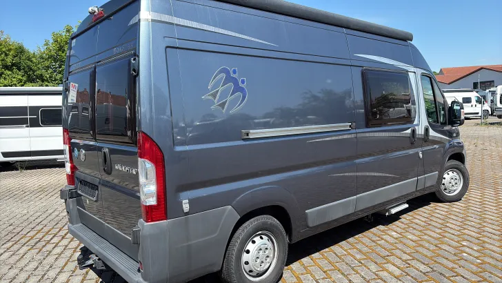 Schräg Hinten Knaus BoxStar 600 Street MQ wenig gebraucht