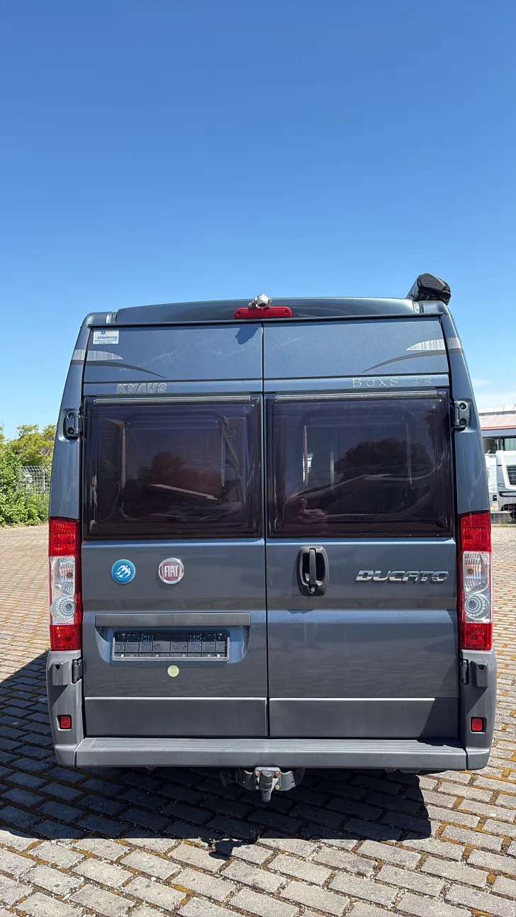 Frontal Hinten Knaus BoxStar 600 Street MQ wenig gebraucht