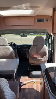Sicht vorne-hinten Knaus BoxStar 600 Street MQ wenig gebraucht