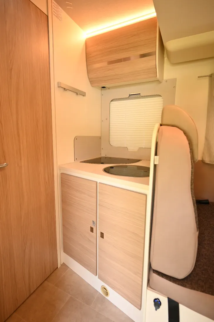 Fahrzeugbild Rimor Evo 69 Plus #9