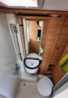 Fahrzeugbild Dethleffs Globebus T 1 SAT/TV/NAVI/KAMERA/ #15