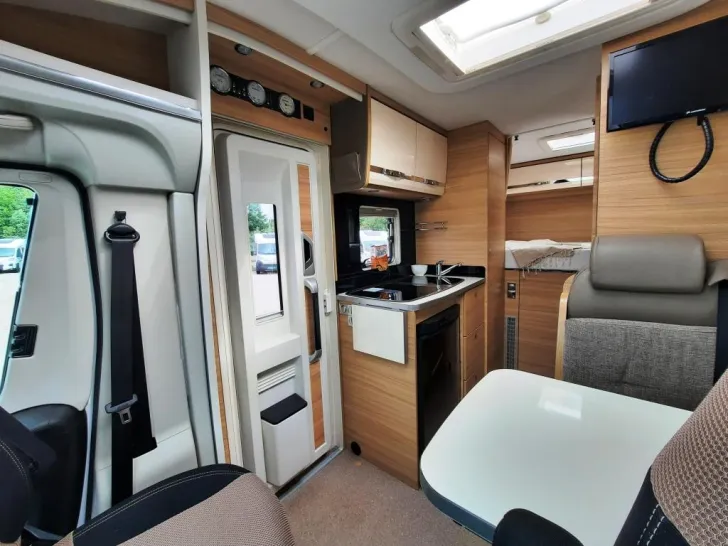 Fahrzeugbild Dethleffs Globebus T 1 SAT/TV/NAVI/KAMERA/ #8