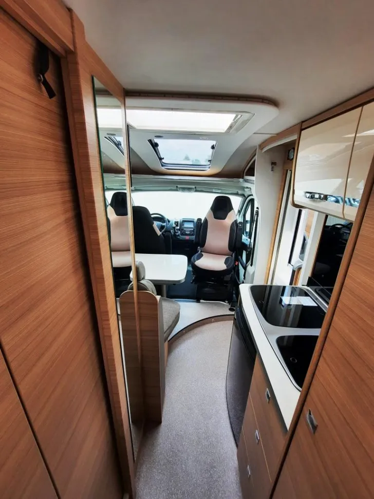 Fahrzeugbild Dethleffs Globebus T 1 SAT/TV/NAVI/KAMERA/ #5