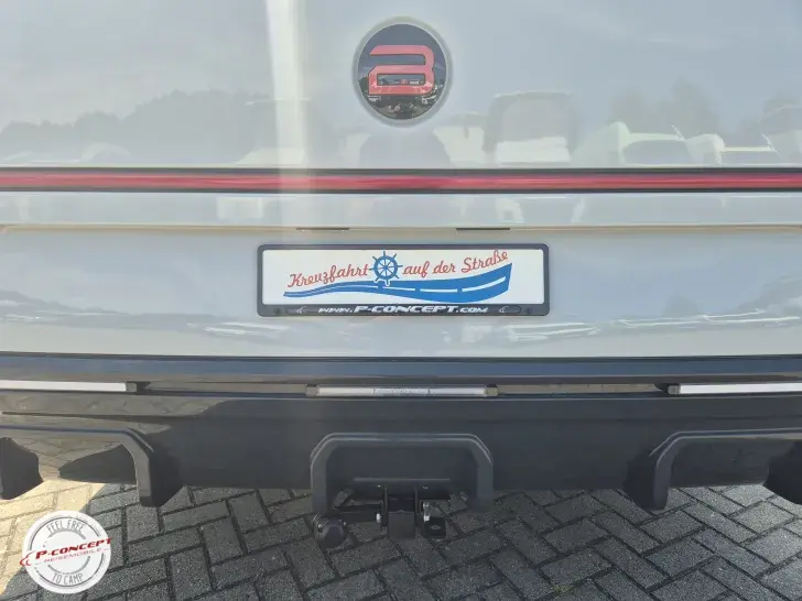 Fahrzeugbild Bürstner Signature SFT 7.5 *SAT/TV,AHK, Alde, Gastank #31