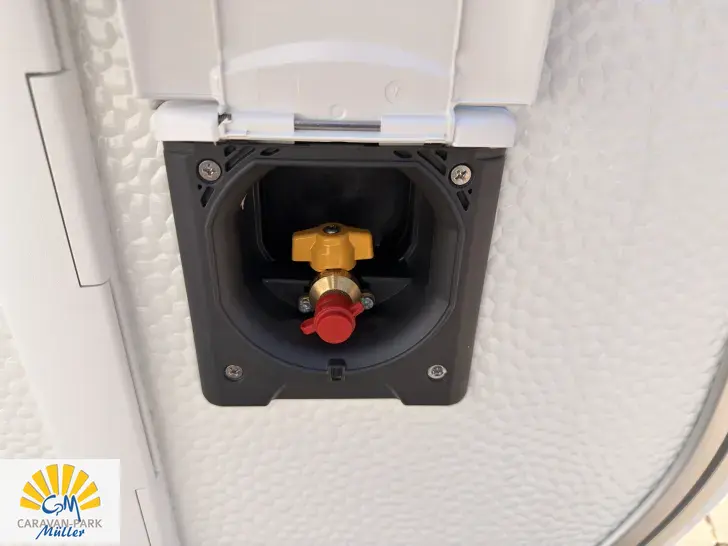 Fahrzeugbild Fendt Apero Activ 390 FH Model 2026 sofort verfügbar #5