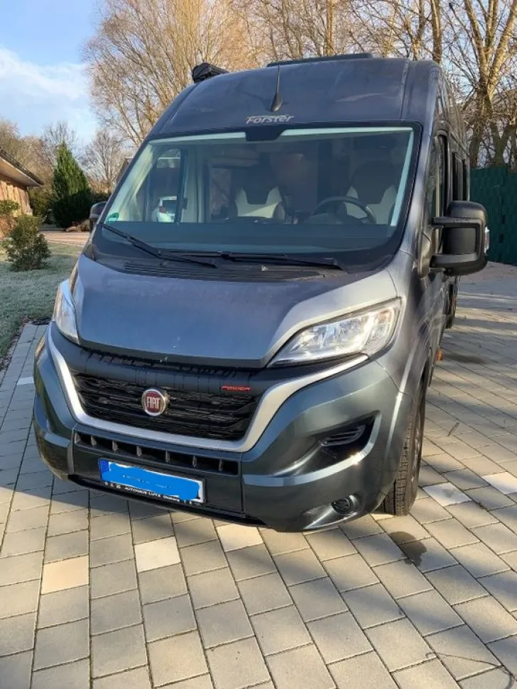 Fahrzeugbild Forster V 636 EB Vantasy Comfort Line #1