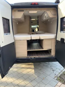 Fahrzeugbild Forster V 636 EB Vantasy Comfort Line #9