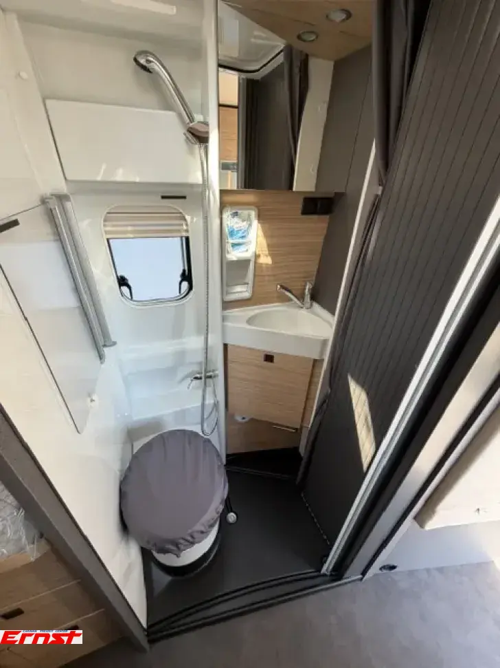 Fahrzeugbild Malibu Van Relax 640 LE R ambition #9
