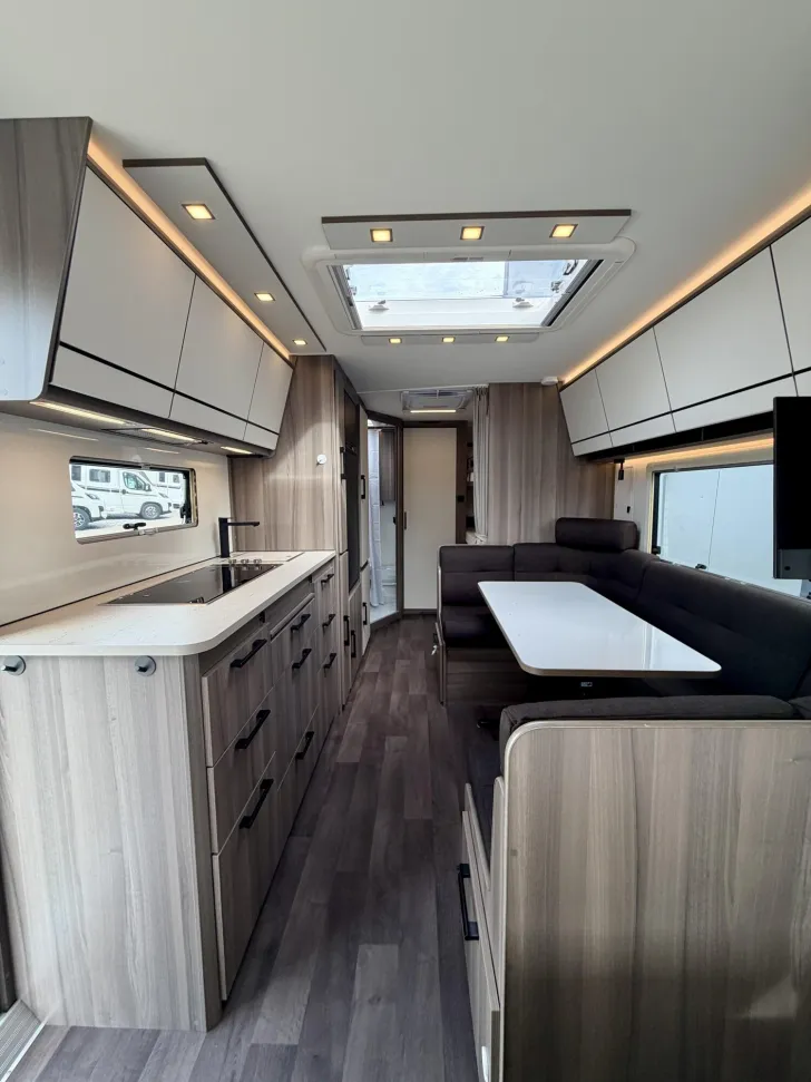 Fahrzeugbild Kabe Estate 600 GDL KS #7