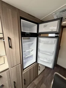 Fahrzeugbild Kabe Estate 600 GDL KS #11